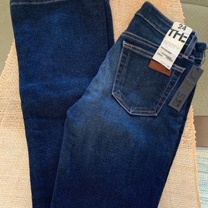Brand New Joe’s Jeans/Honey Booty Fit/Boot Cut